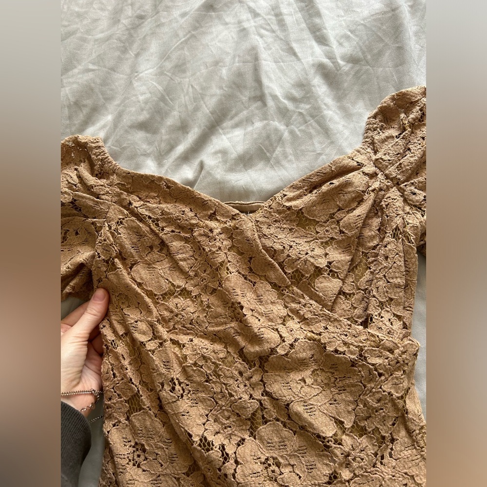 Express Lace Top - Picture 4 of 6